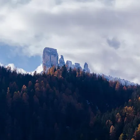 Overlooking The Dolomites Διαμέρισμα Κορτίνα Ντ' Αμπέτσο